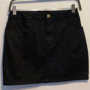 Forever 21 black cotton mini skirt size small